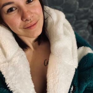 Meliarose's media