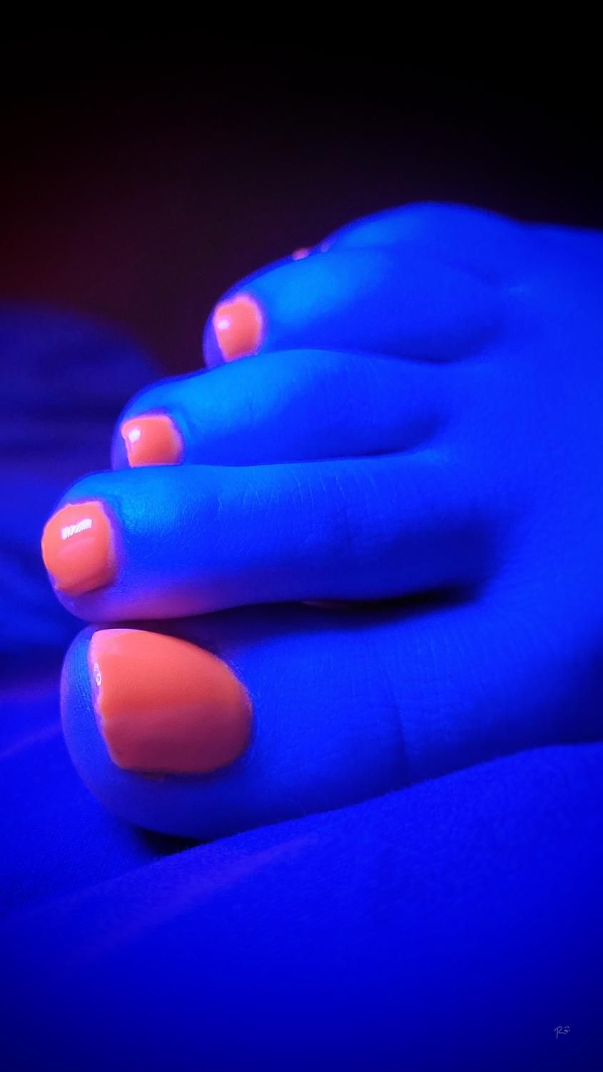 Melifeet's media