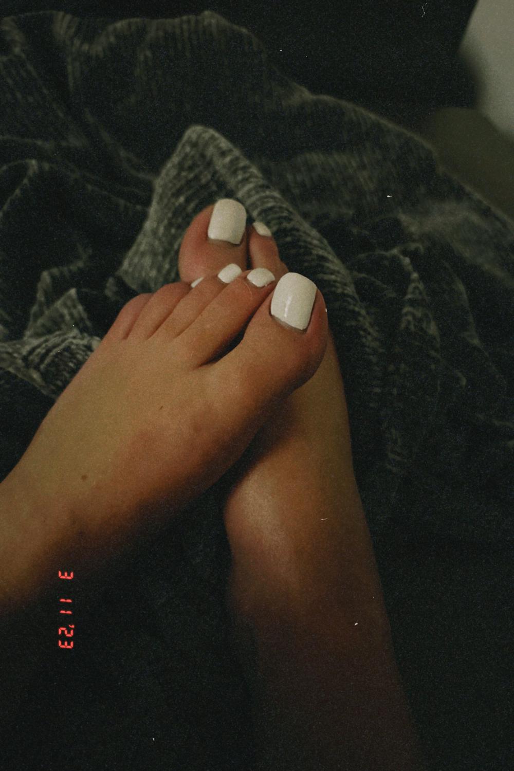 Mesbeauxpieds's media