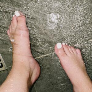 Mesbeauxpieds's media
