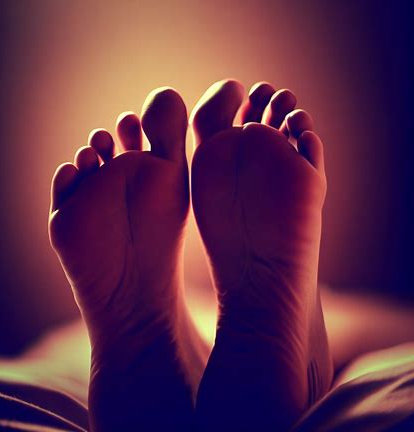 Mesjoliespieds_myprettyfeet's media