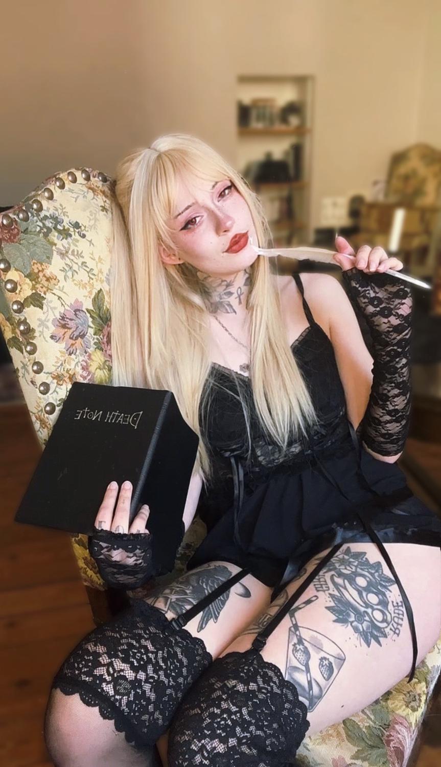 Miaxnolan's media