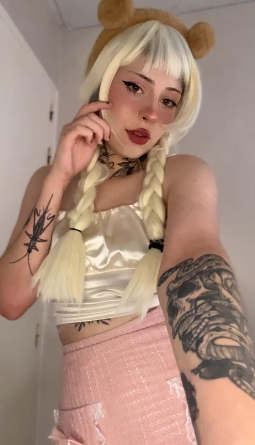 Miaxnolan's media
