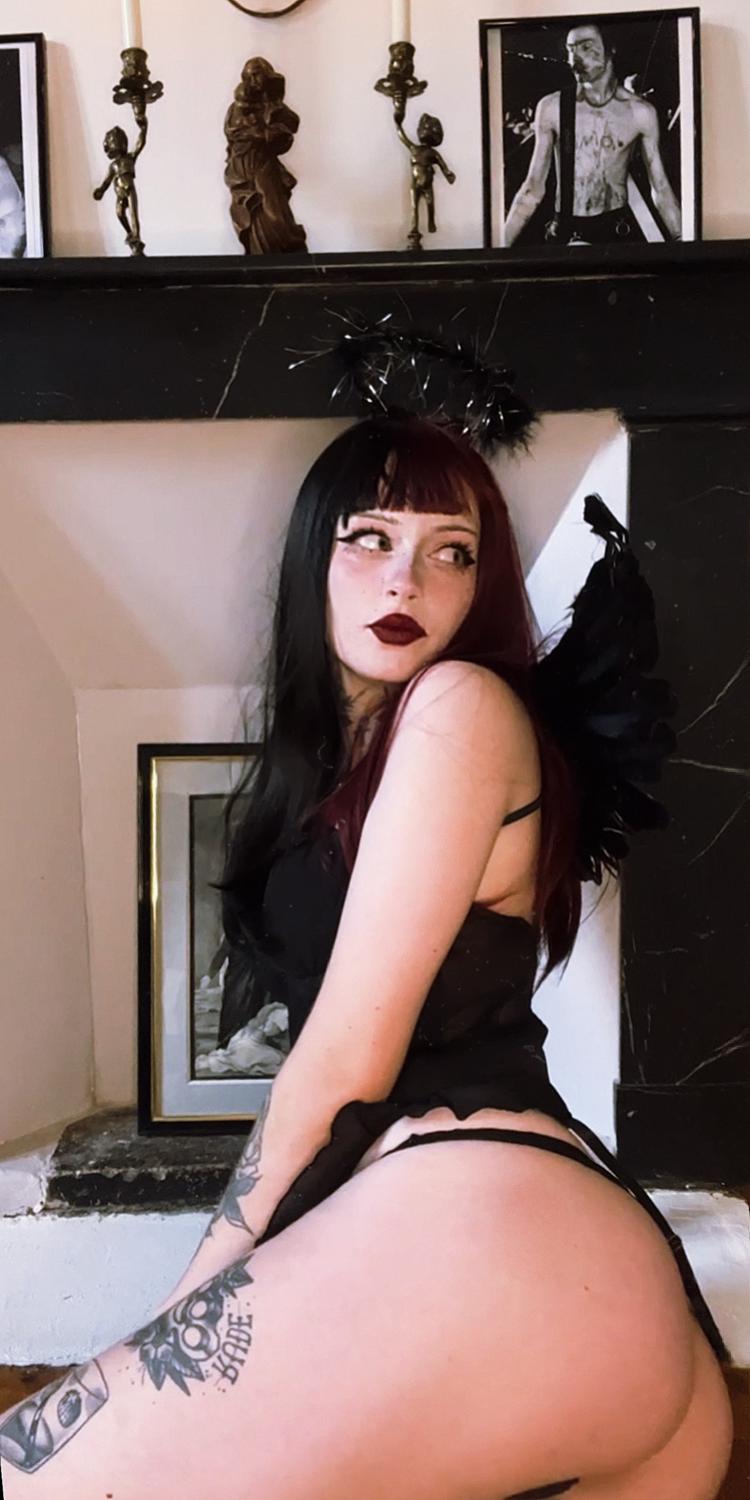 Miaxnolan's media