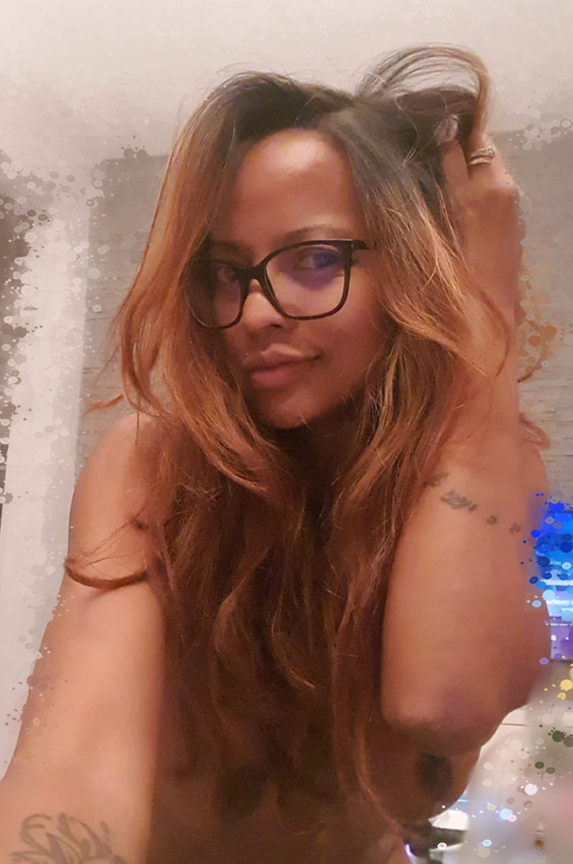Miiana's media