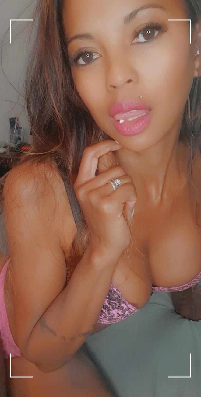 Miiana's media