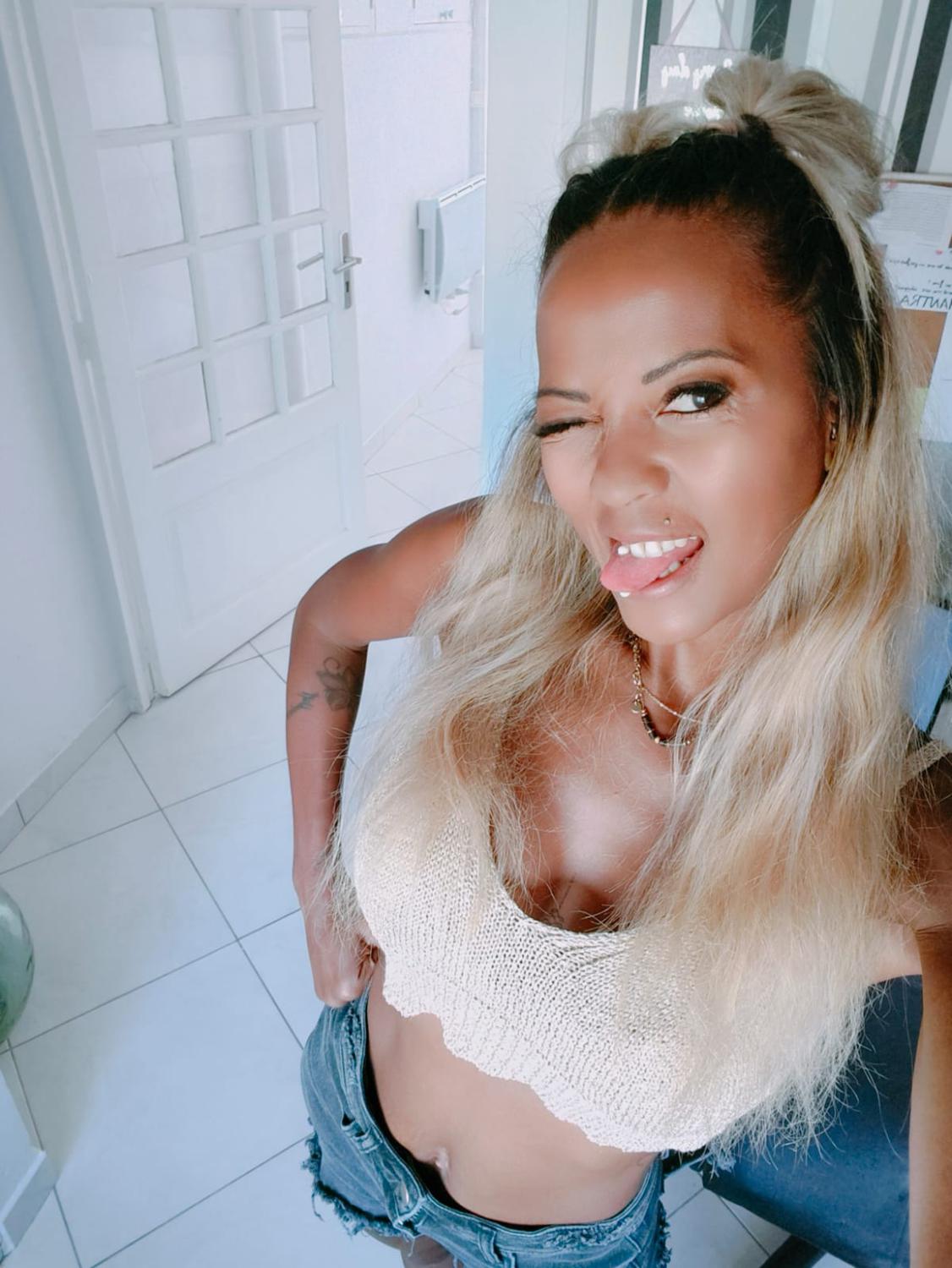 Miiana's media