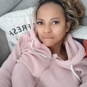 Miiana's media