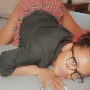 Miiana's media