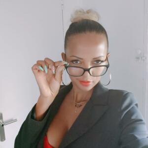 Miiana's media