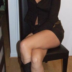 Milfdebutante20's media