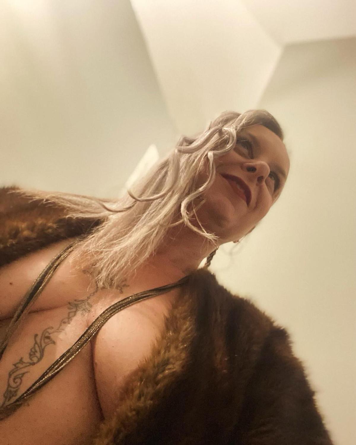 Milfkokine's media