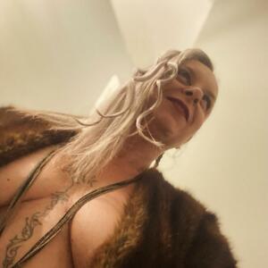 Milfkokine's media