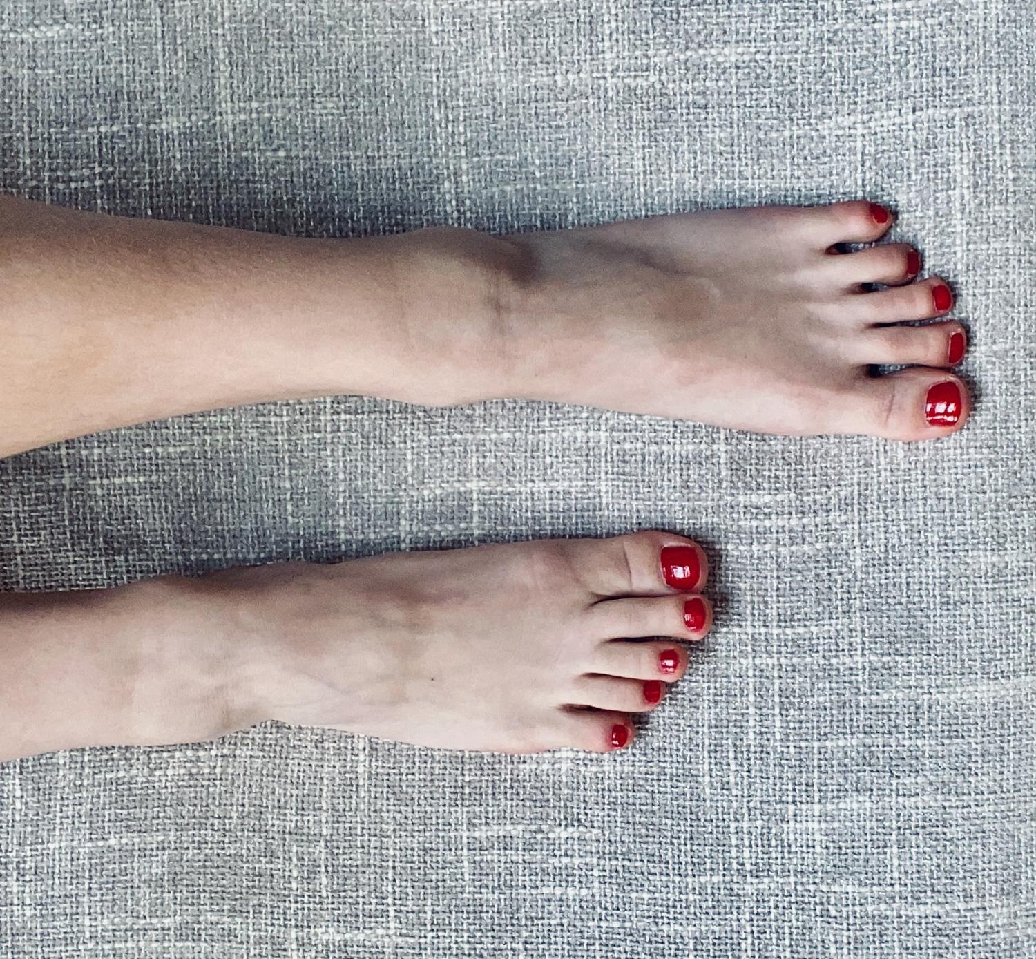 Minifeet3637's media