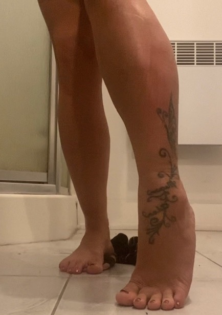 Minii_feet_'s media