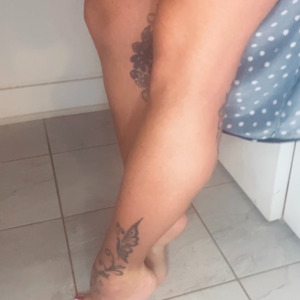 Minii_feet_'s media