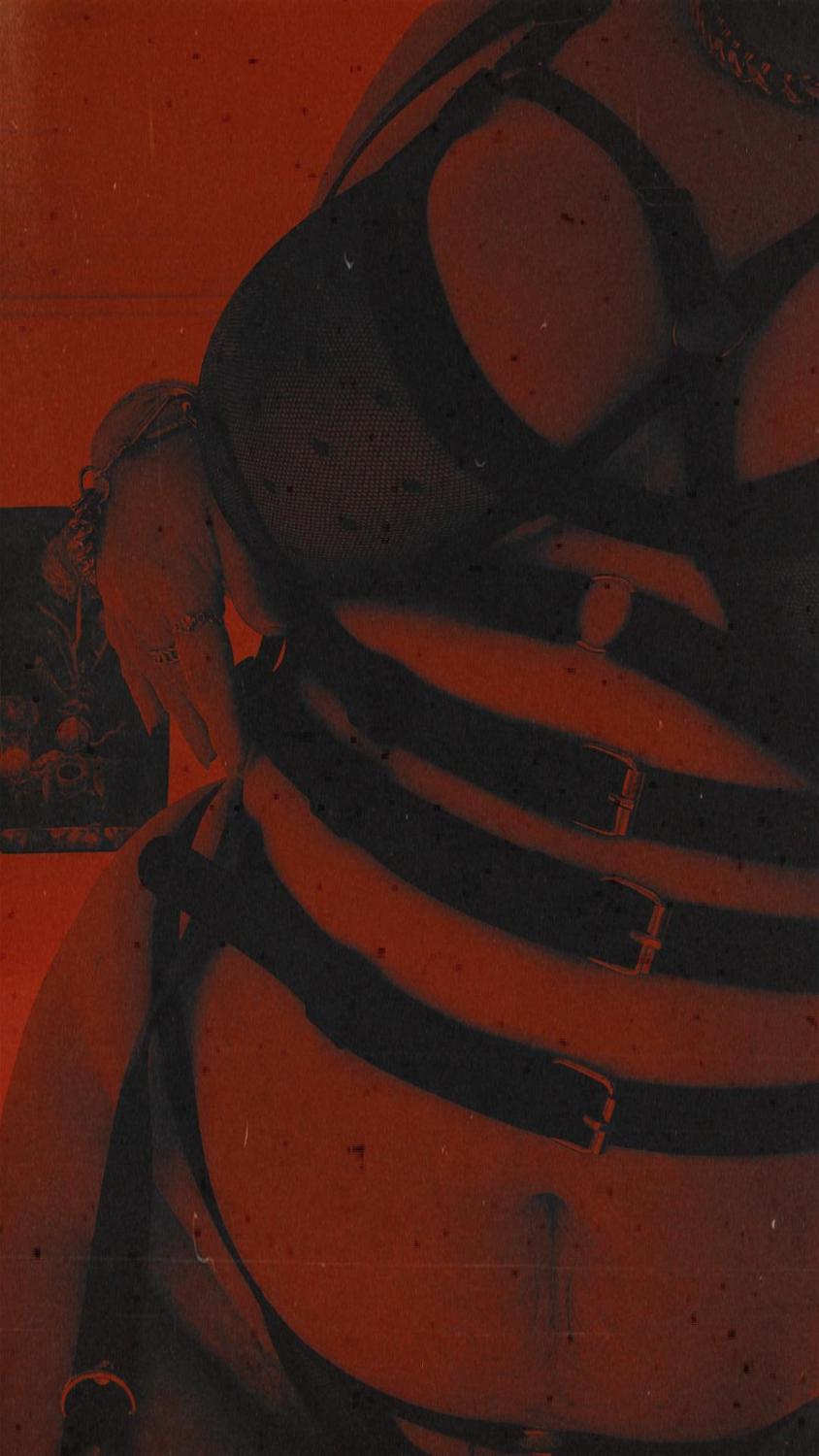 Miroir_rouge's media