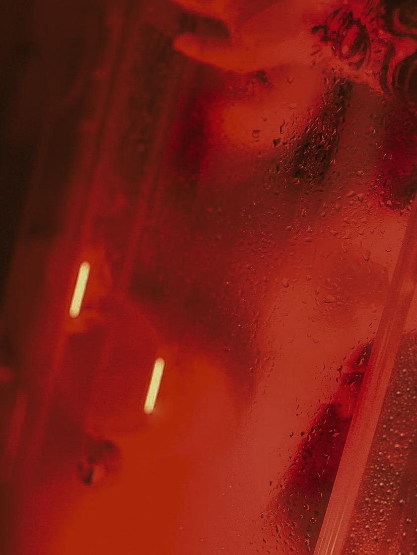 Miroir_rouge's media