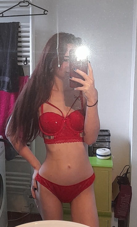 Miss_selena_body's media