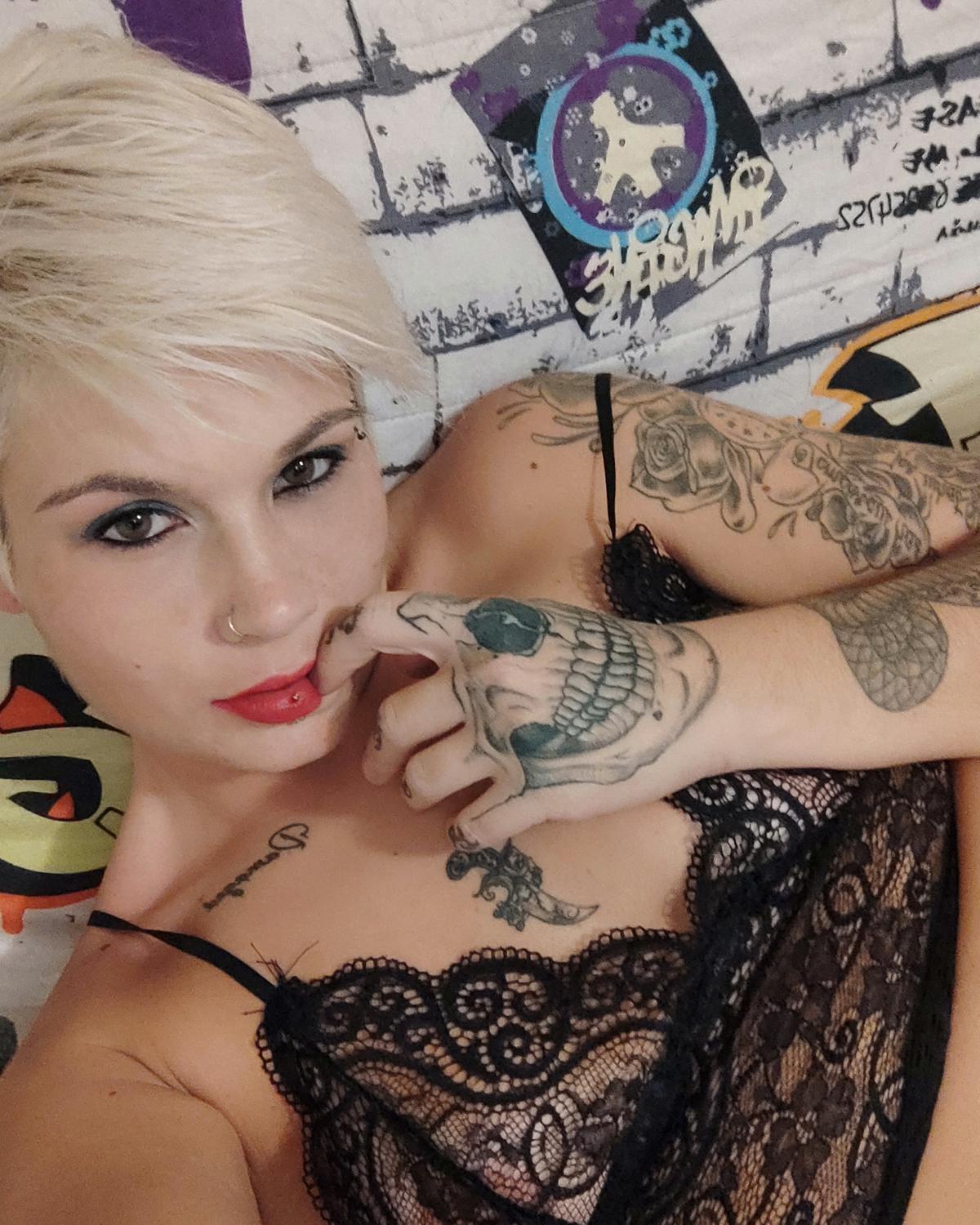 Miss_sexy_ink's media