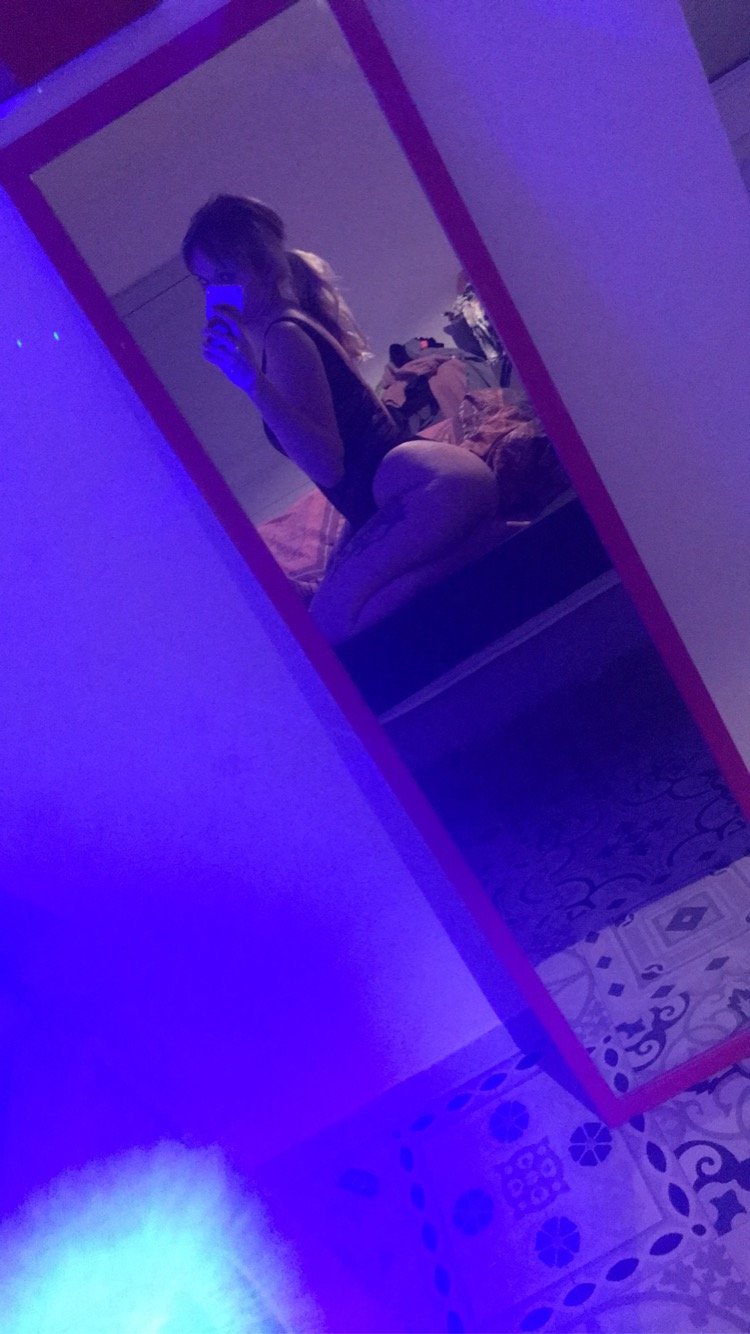 Miss69_'s media