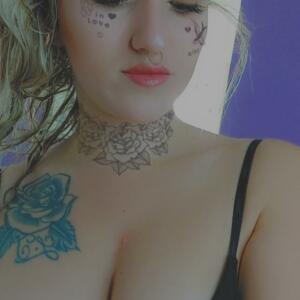 Miss69_'s media