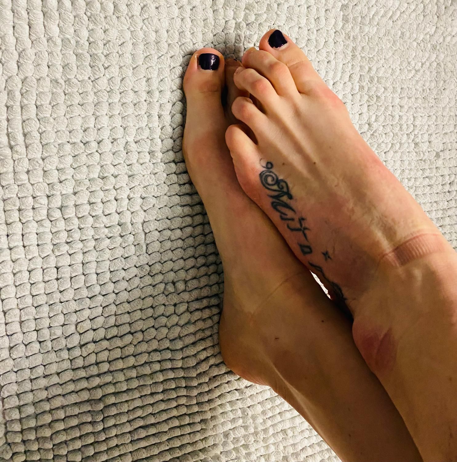 Missbeautyfeets's media