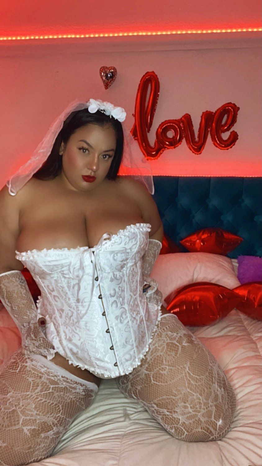 Missmexicanboobs's media