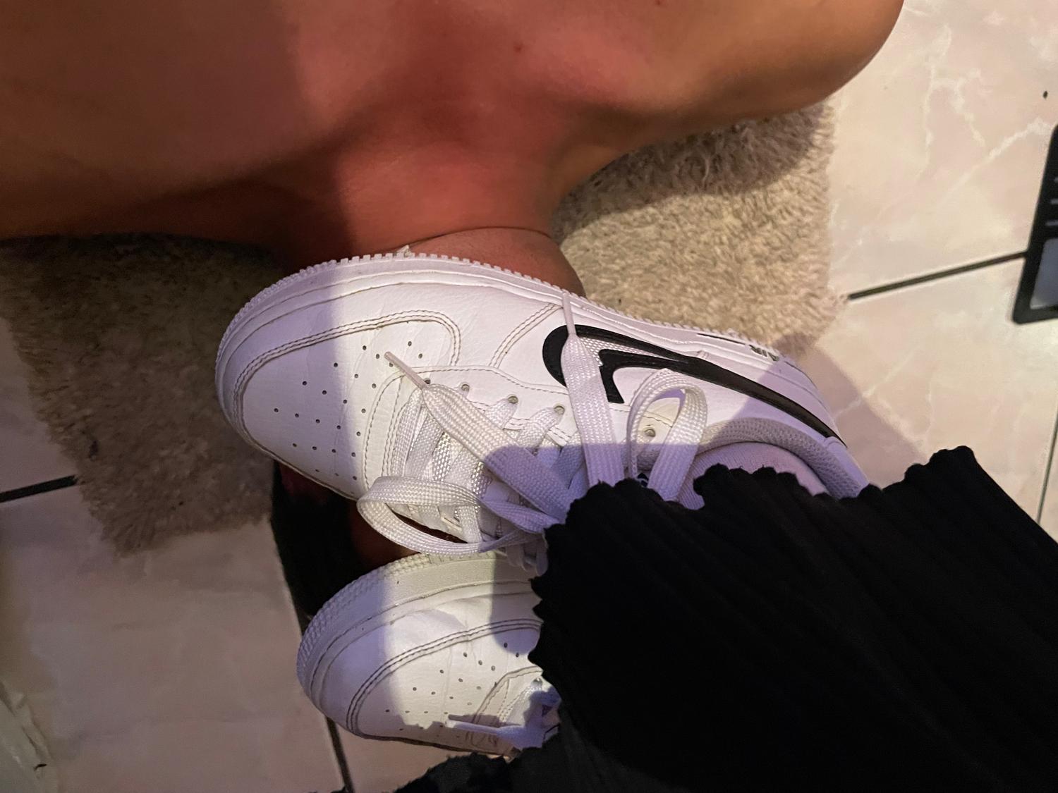 Missminafeet's media