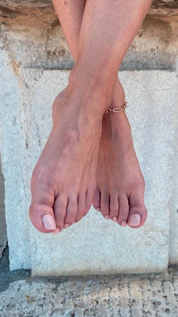 Mistressfeet83's media