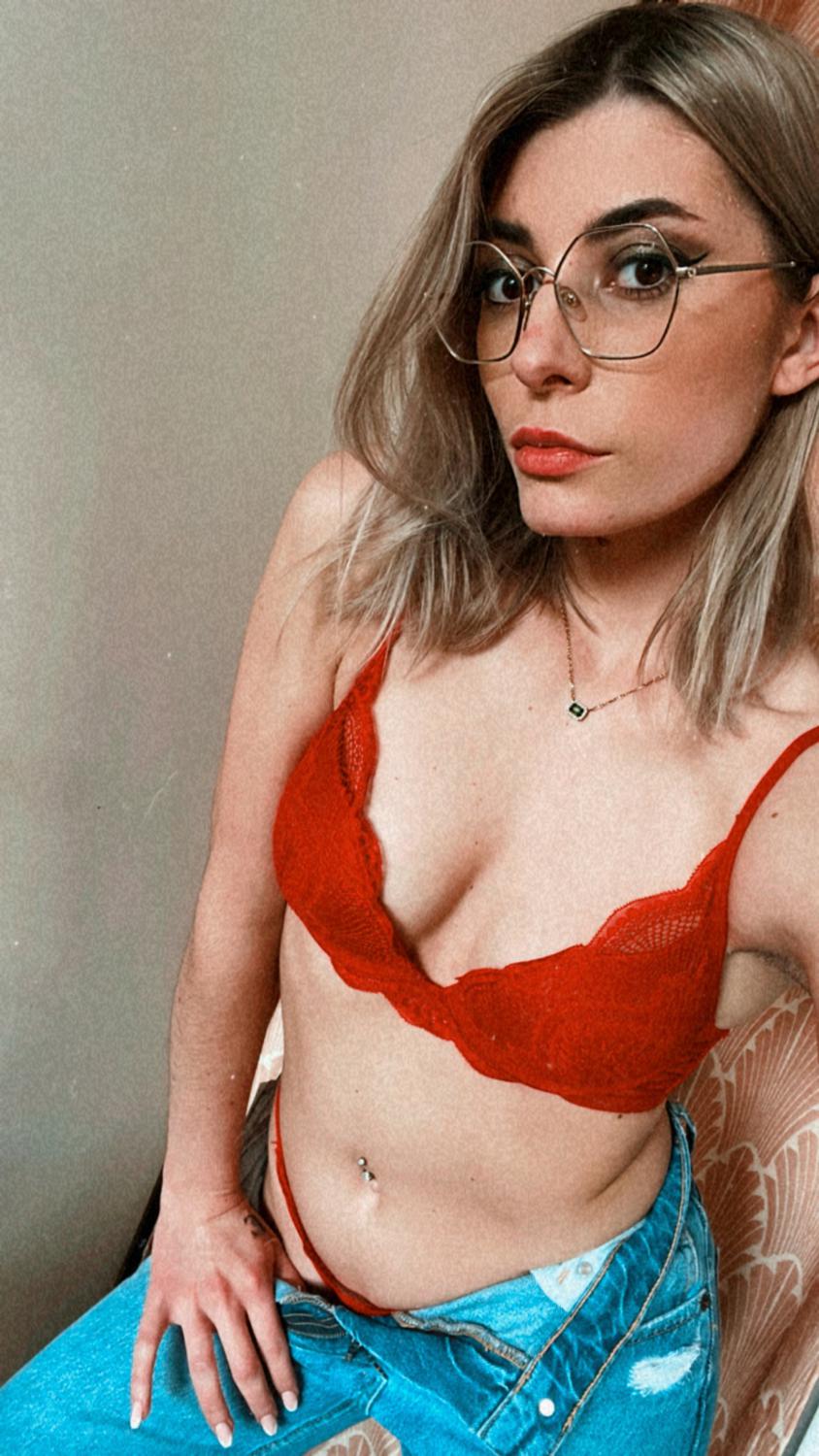 _mlle_oxanna's media
