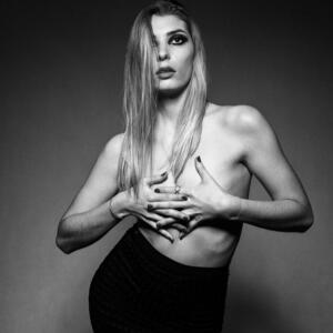 _mlle_oxanna's media