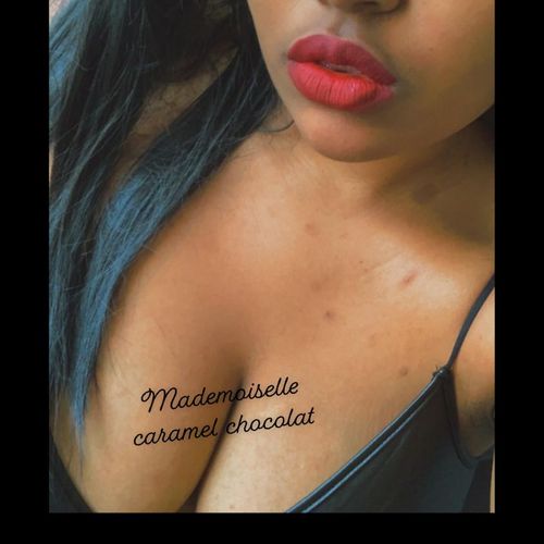 Mllecaramelchocolat's avatar