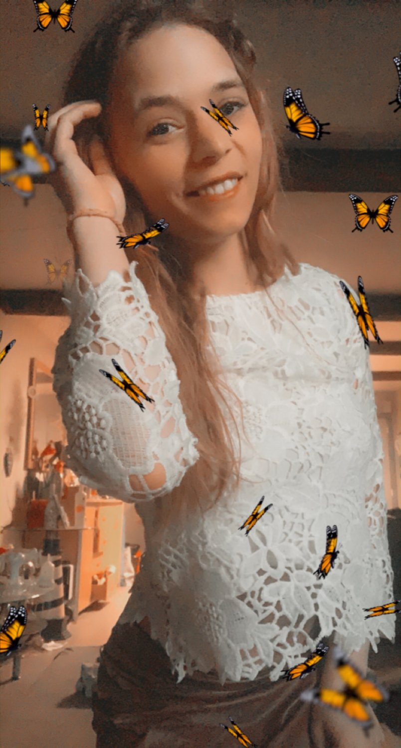 Mlletiahotmodele's media