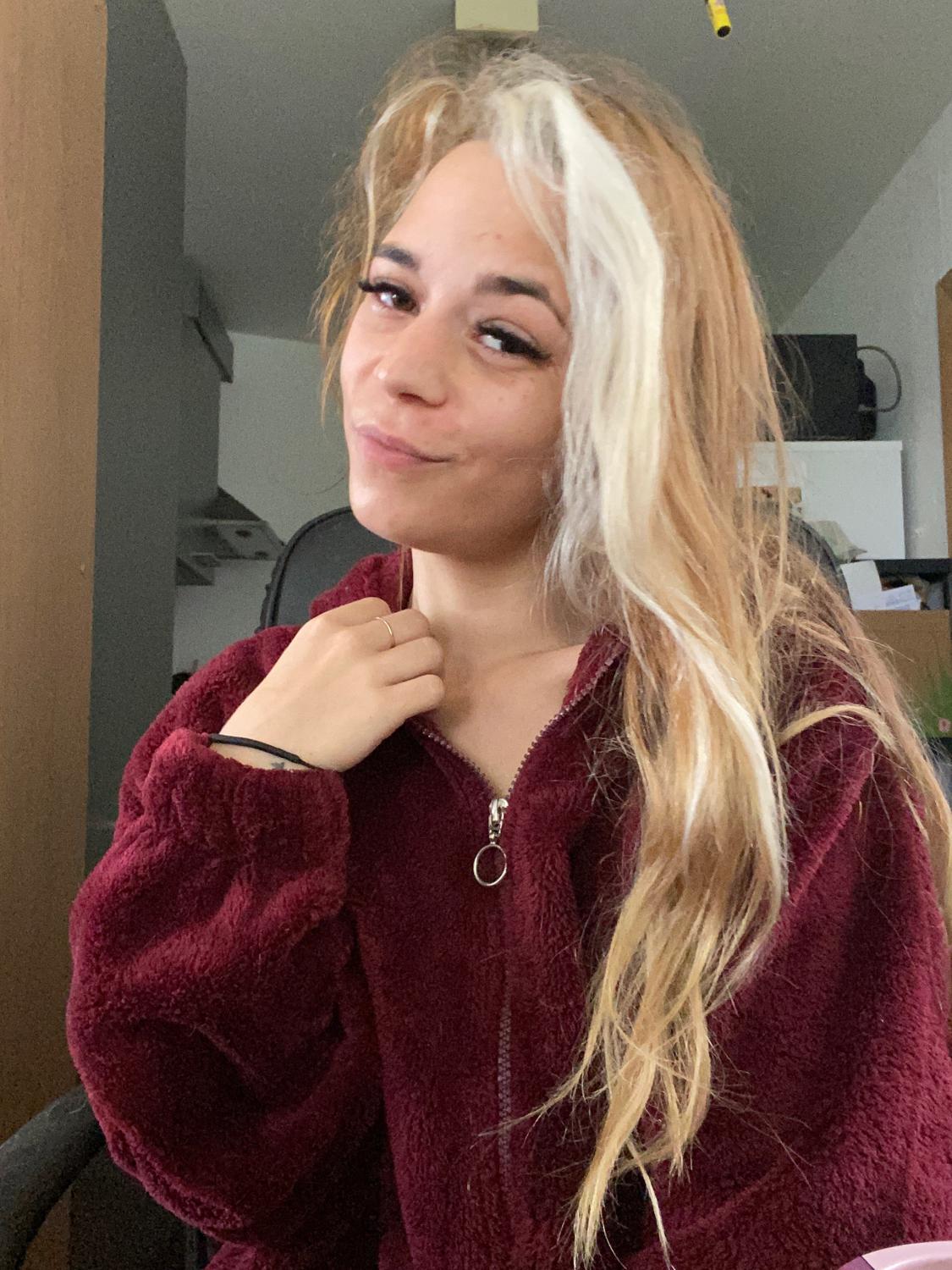 Mlletiahotmodele's media