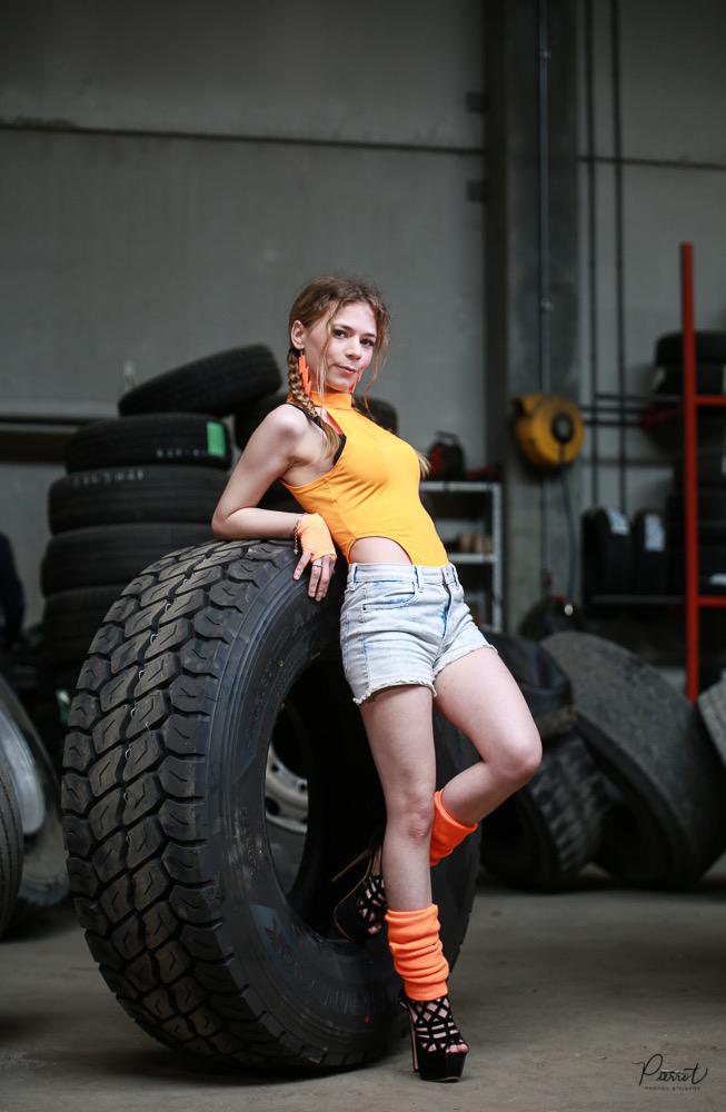 Mlletiahotmodele's media