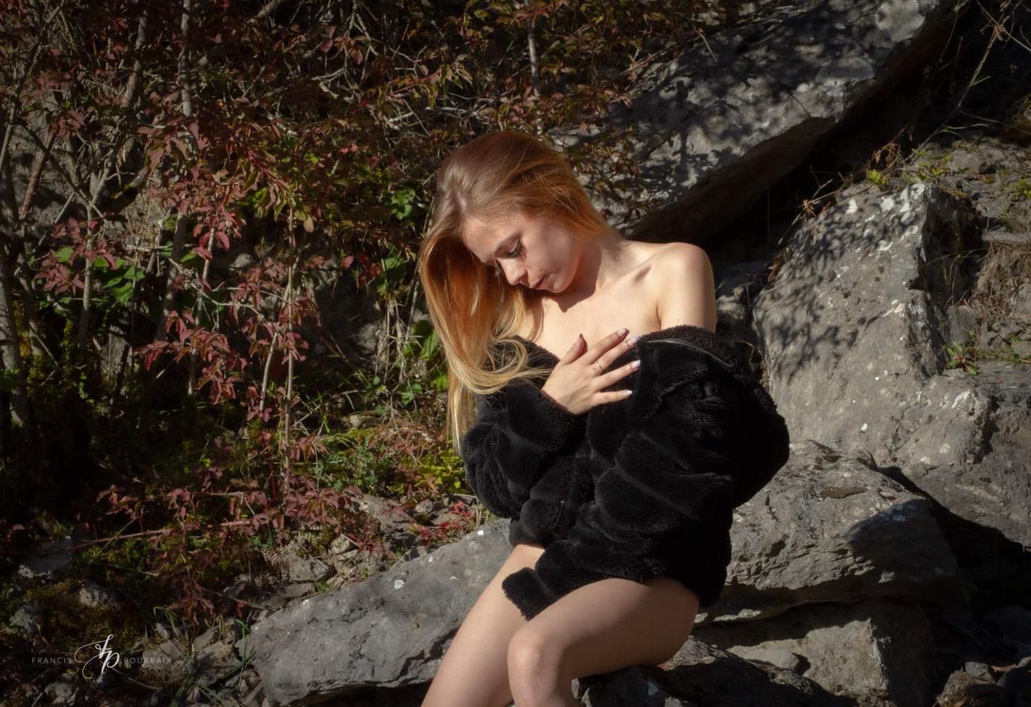 Mlletiahotmodele's media