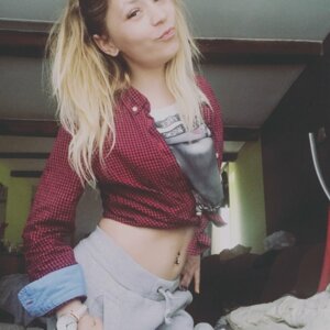 Mlletiahotmodele's media