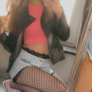 Mlletiahotmodele's media