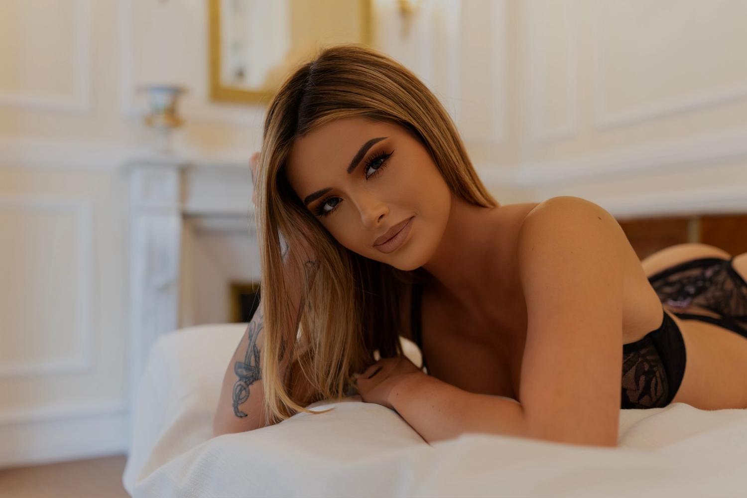 Mmjhottie's media