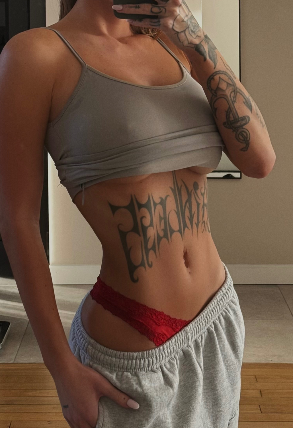 Mmjhottie's media