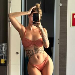 Mmjhottie's media