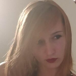 Modele_33's media