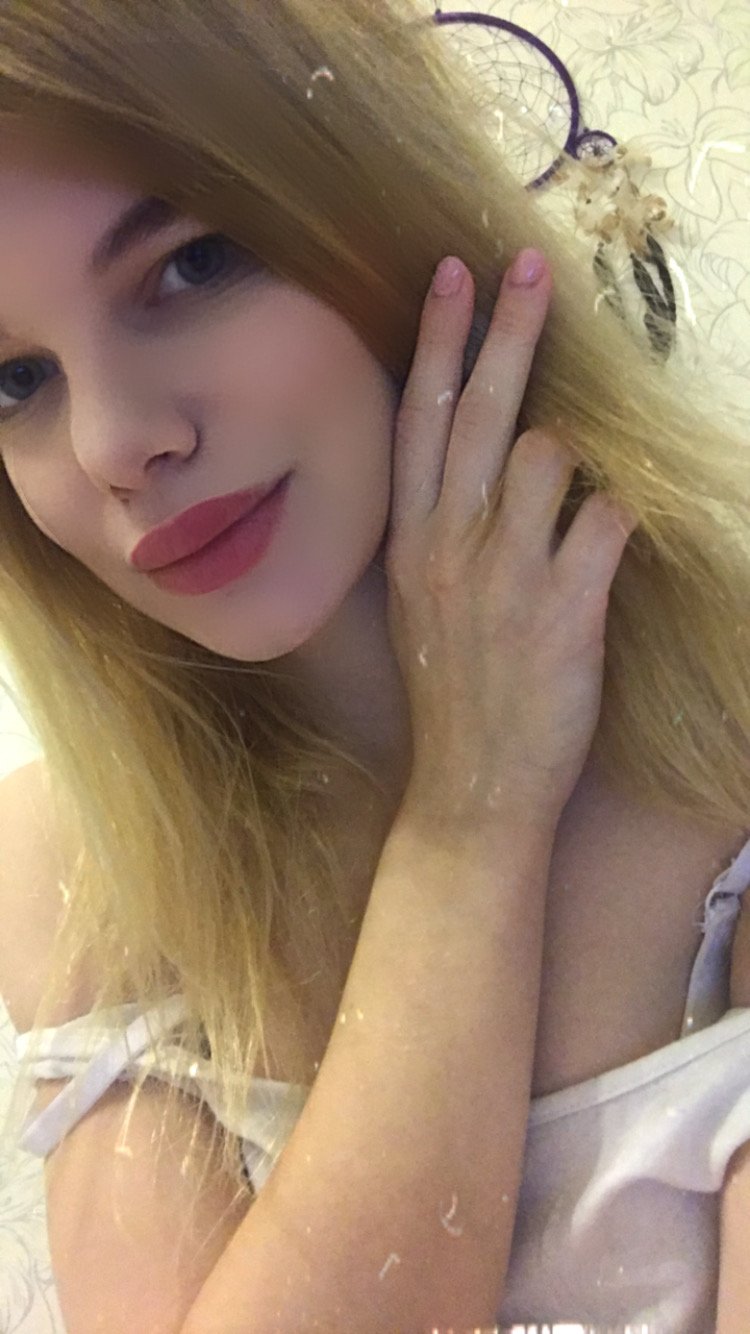 Modelmari's media