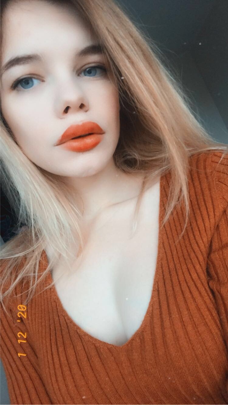 Modelmari's media