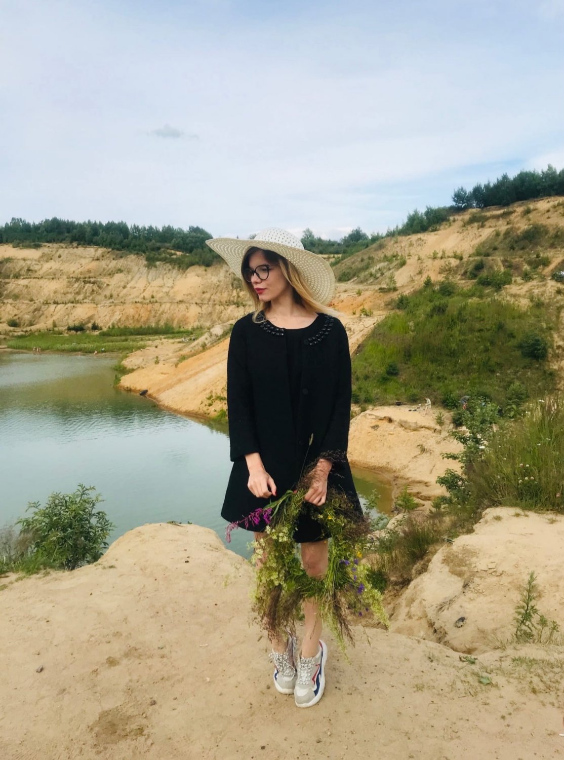Modelmari's media
