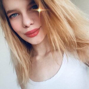 Modelmari's media