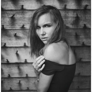 Modelsmarion's media