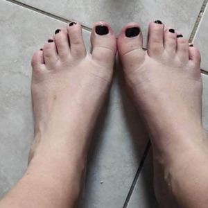 Monicasfeets's media