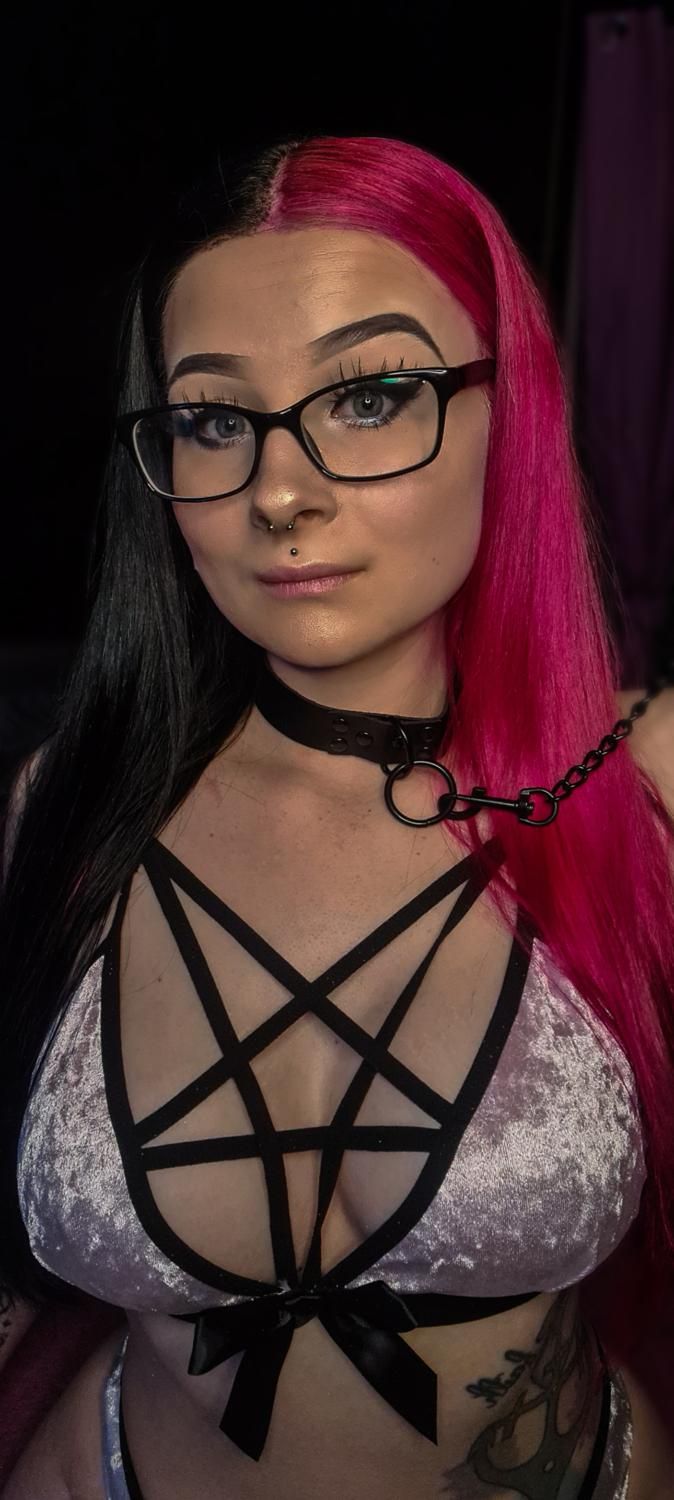 Mrs_darkness's media